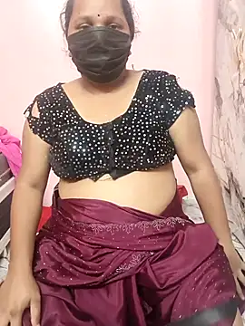 dhanshri143 Adlı Modelin Canlı XXX Sohbeti