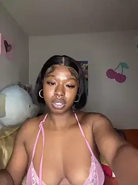 צ'אט XXX בשידור חי של TinyBlazian901