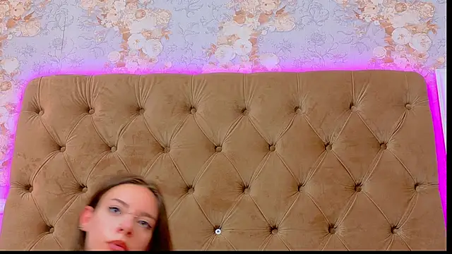 CoraVex Live XXX Chat
