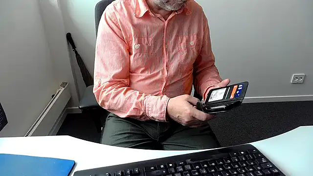 Buggemann Live XXX Chat
