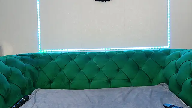 Chat XXX en directo de IvanaCharm