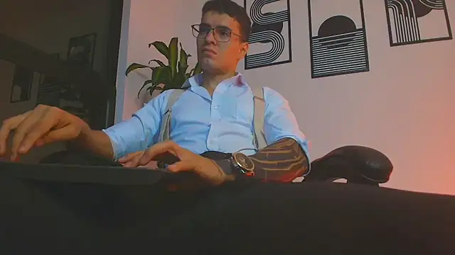عرض كام ALPHA_DOMINUS_
