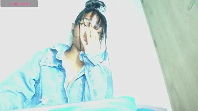 Chat XXX ao vivo de avaleri_cherry