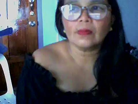 Flowerblossom123's Live XXX Chat