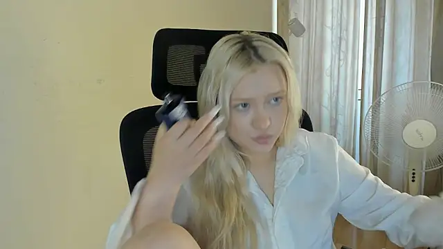 MidnightPoise Live XXX-chat