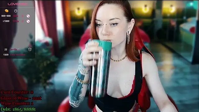 MaxPhoenixx Adlı Modelin Canlı XXX Sohbeti