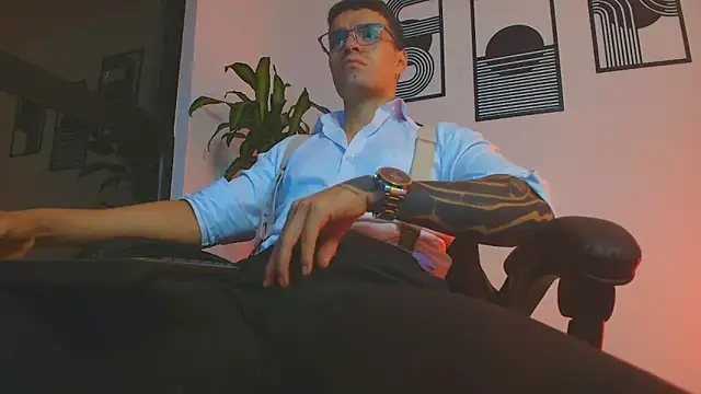 ALPHA_DOMINUS_ Chat XXX in diretta