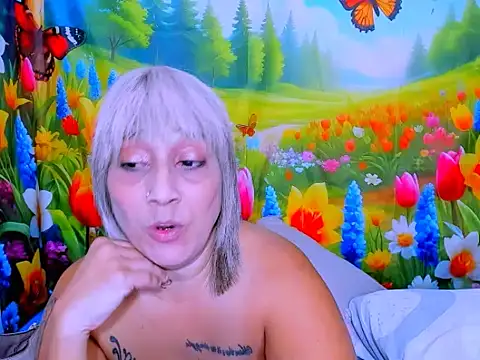 indianroxy 即時 XXX 聊天