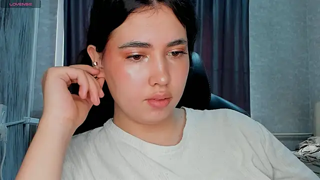 Diara_1an's Live XXX Chat
