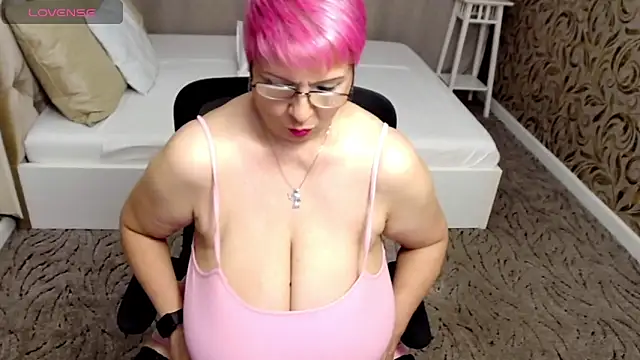 LadyLibely's Live XXX Chat