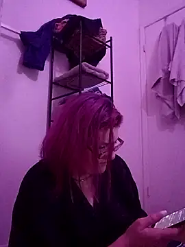 CloudyCockTeaser – Naživo XXX chat