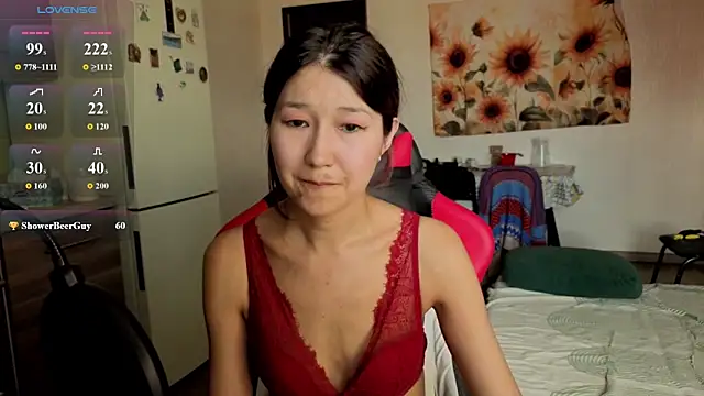 Chatroom XXX en direct de LeyylaStoone