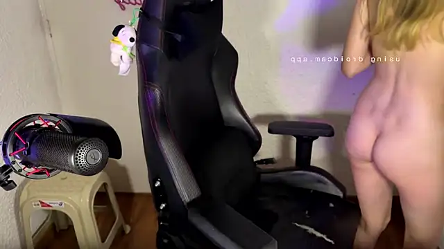 ReenKitty 라이브 XXX 채팅