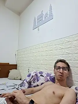 MattedOdobenus Adlı Modelin Canlı XXX Sohbeti