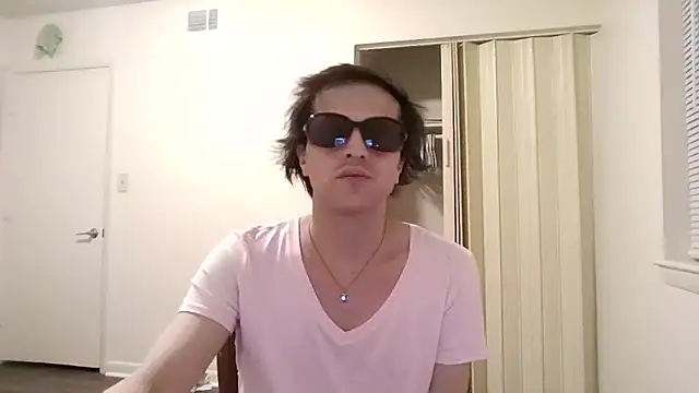 jussy069n Webbikameraesitys