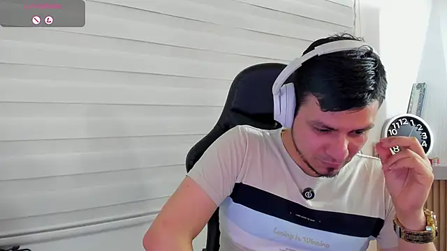 Chat XXX en directo de Rick_Adams