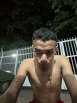 Show de webcam de friends_lust_latin