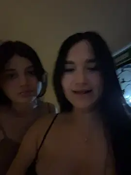 TheAlejandroDolls élő XXX-chatje