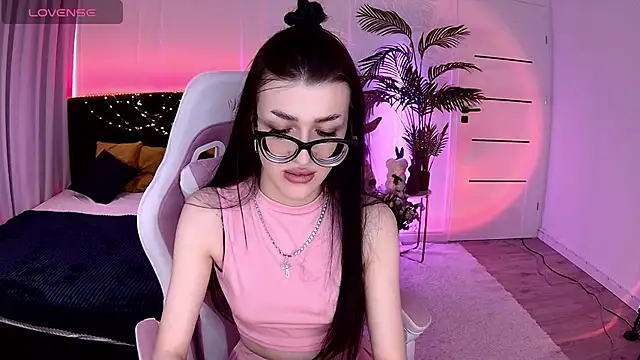Chat XXX en directo de Ariella_Me