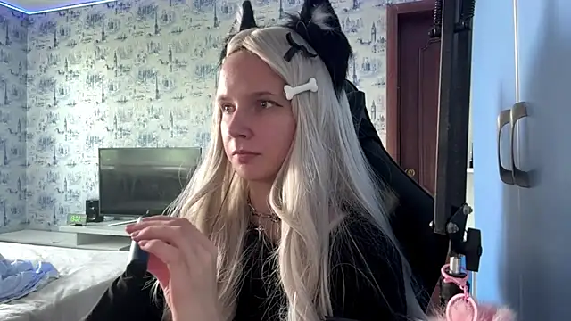 PlumbicPartn Live XXX chat