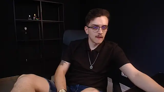 Chat XXX ao vivo de FelixStarkk