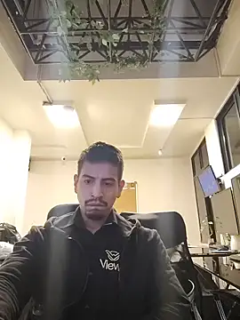 Juann-cock Live XXX-chat