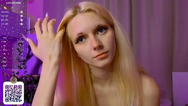 JuanaSumma লাইভ XXX চ্যাট
