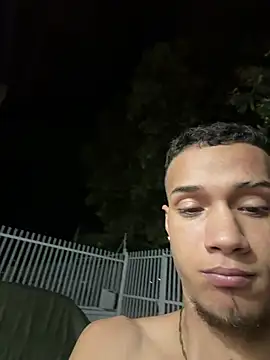 Živý XXX chat friends_lust_latin