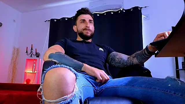 Živý XXX chat MightyAaron66