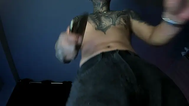 Chat XXX ao vivo de Travisttanner28