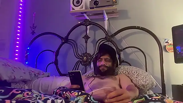 TrndSettr XXX чат на живо