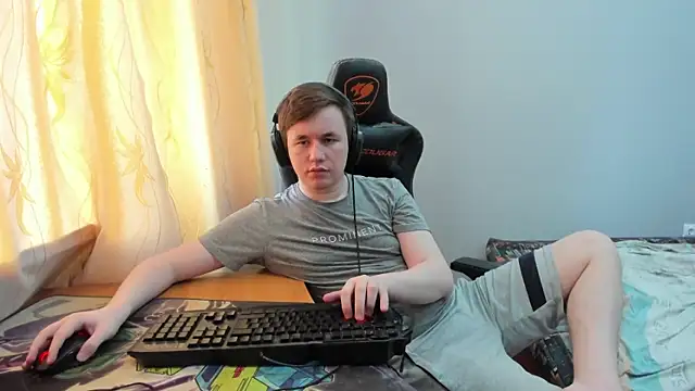 iliaskrislove's Live XXX Chat