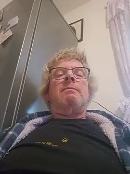 SeraphUK21 Webcam-Show