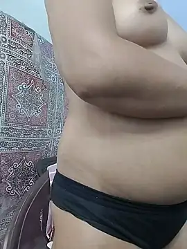 Chatroom XXX en direct de Ruhi_07