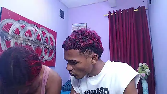 Chat XXX en directo de black_twinks