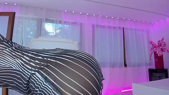 missdiamond_のライブXXXチャット