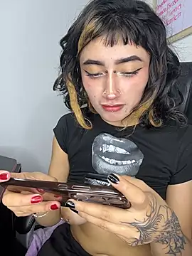 Chat XXX ao vivo de baby_akuma