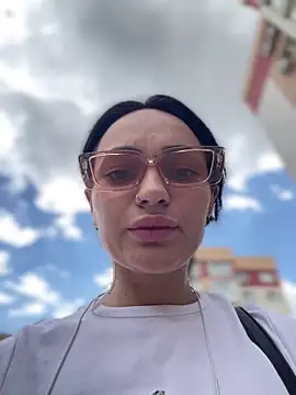 BiteMeSarah – Naživo XXX chat