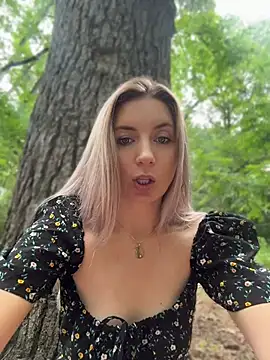 Crazy-Rosan Live XXX chat