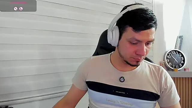 XXX chat uživo modela Rick_Adams