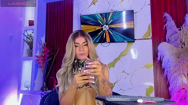 Queens_Wonders_Blonders 라이브 XXX 채팅