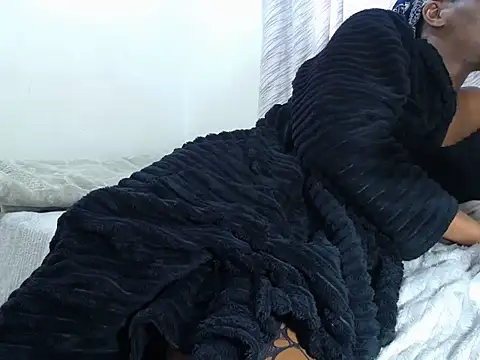 KinkyJXxX XXX чат на живо