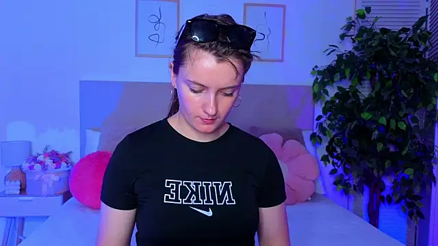 Cutie_blushh: απευθείας συνομιλία ΧΧΧ