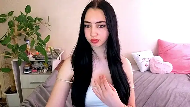 Chat +18 de WildKittenX_ ao vivo