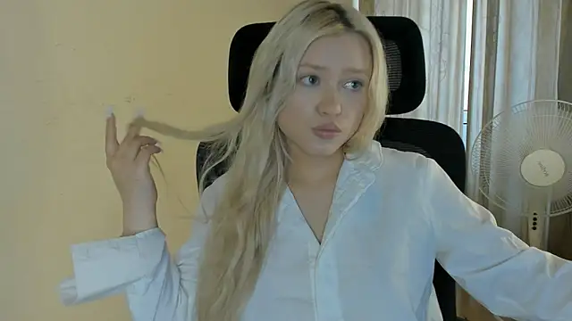 Chat +18 de MidnightPoise ao vivo