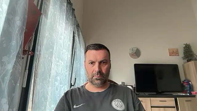 XXX chat uživo modela coolsmith81