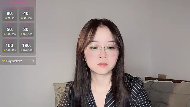 77-Vicky 现场XXX聊天