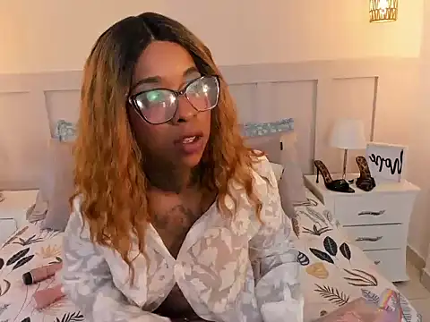 Pauline_Fox Live XXX-chat