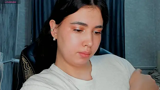 Diara_1an's Live XXX Chat