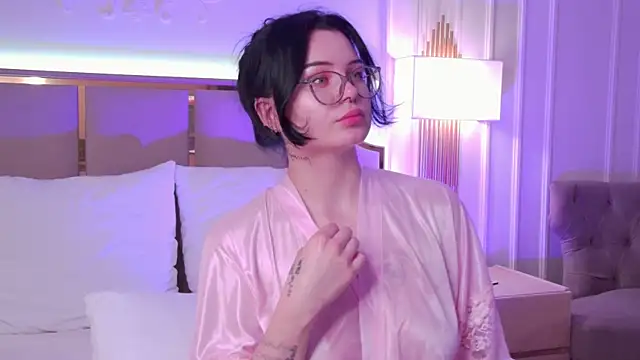 CindyMil – Naživo XXX chat